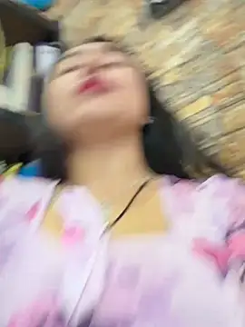 Chat +18 de _Sarah-Office1 ao vivo