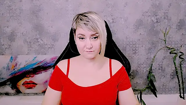 Djullia 라이브 XXX 채팅