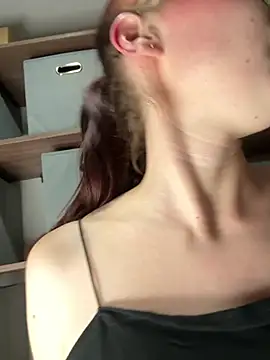 RussianGirls_ 现场XXX聊天