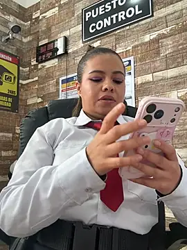 แชท XXX สดของ Ariana-07