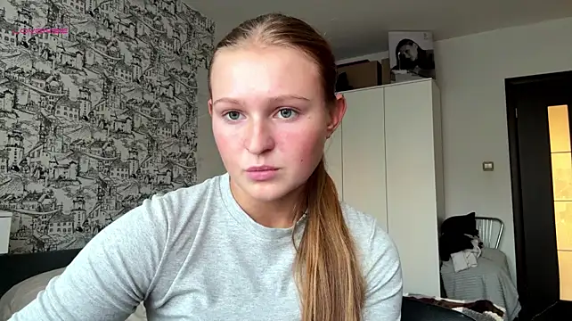 LisFris élő XXX-chatje
