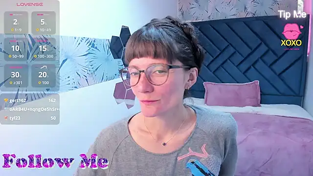 Chat +18 de Valery_More__ ao vivo