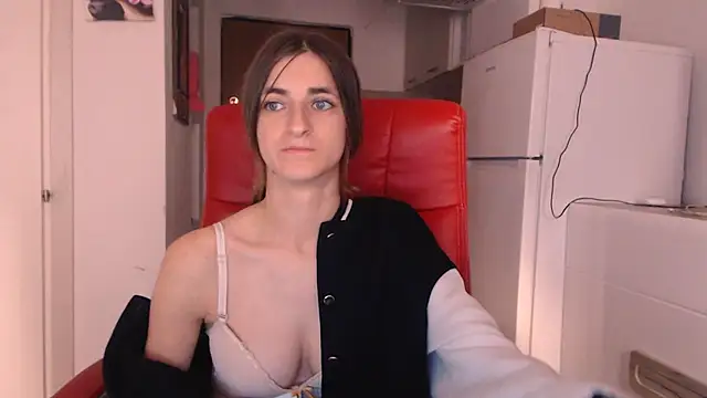 Chatroom XXX en direct de simyhvn