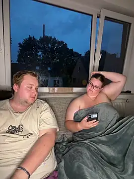 CurvyPaar2 Obrolan Langsung XXX