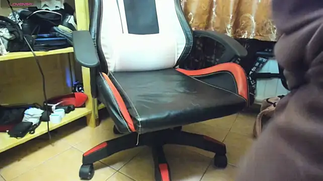 Chat +18 de Queen_Sport ao vivo