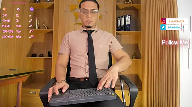 JoshMillerr_ Live XXX-Chat