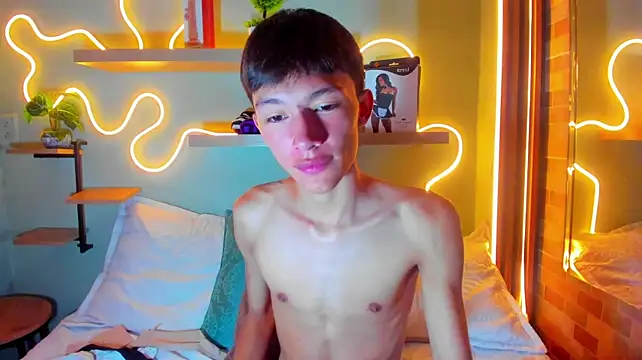 Chatroom XXX en direct de Alan_Madisson