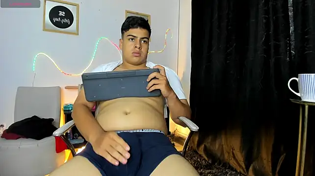 Patrick_Smith_ Live XXX Chat