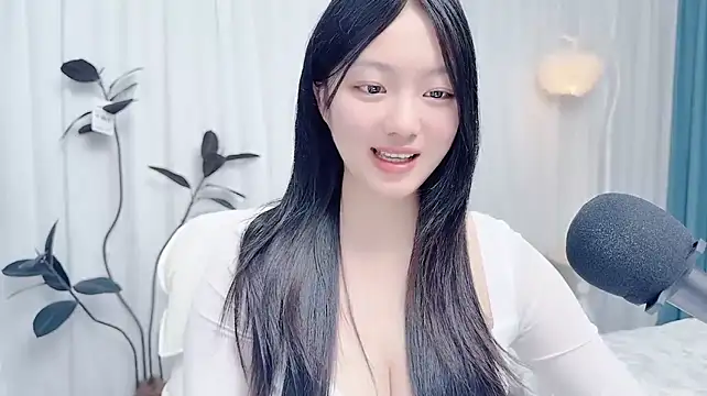Winnie666999 Chat XXX in diretta