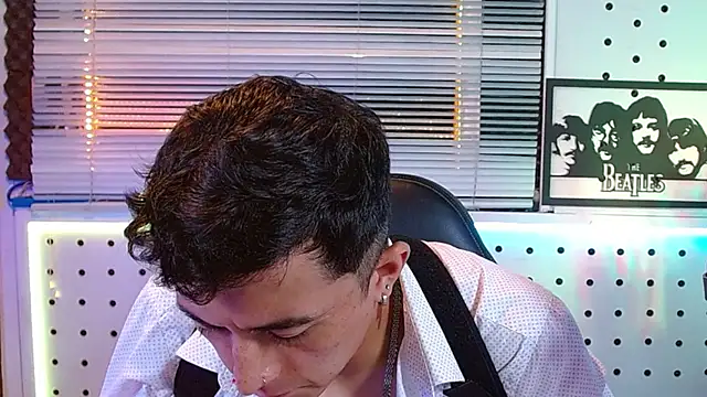 Chat XXX en directo de Godofcumxxx
