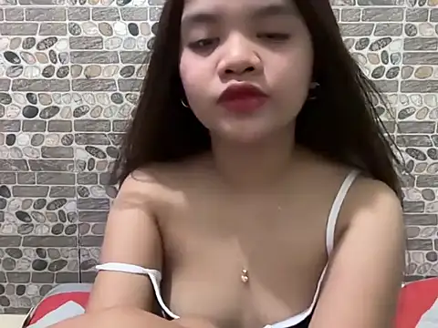 yanastudentx Adlı Modelin Canlı XXX Sohbeti