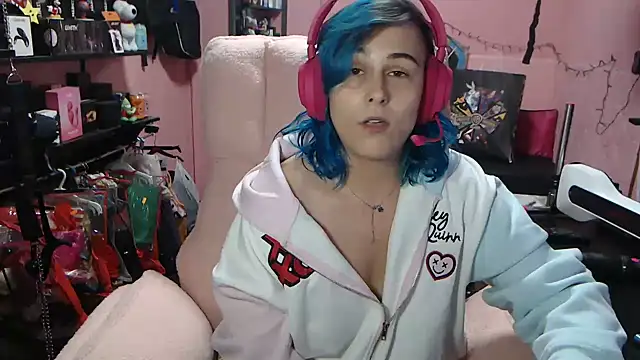 צ'אט XXX בשידור חי של sukii93