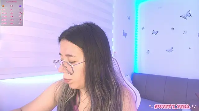 XXX chat uživo modela sweettvera