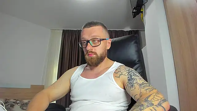 Findom_guy – Naživo XXX chat
