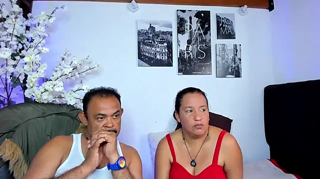 Chat +18 de John_n_Kate ao vivo