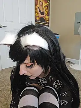 XXX chat uživo modela AmethystFoxx