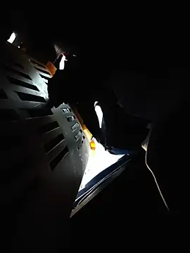 gurlnips live XXX chat