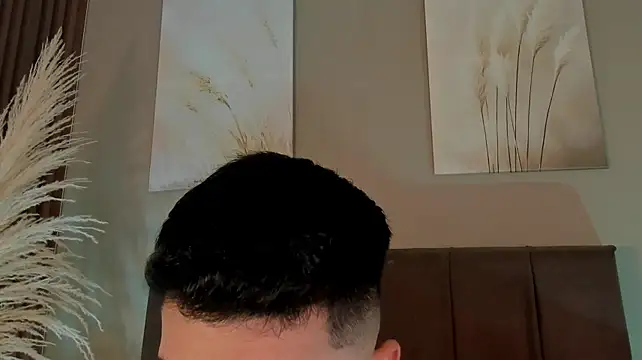 Czat XXX na żywo – Alexander_Diazz