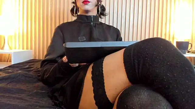 vicky_fant4sy লাইভ XXX চ্যাট