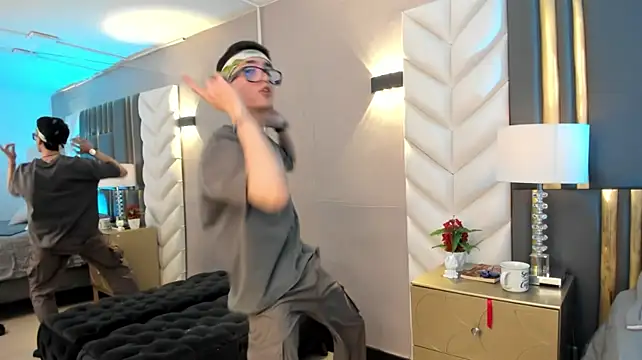 XXX chat uživo modela GaelDuke