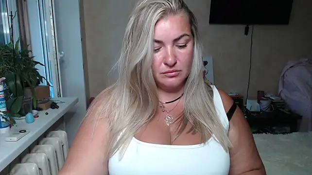 Chat +18 de NikaSkylink ao vivo