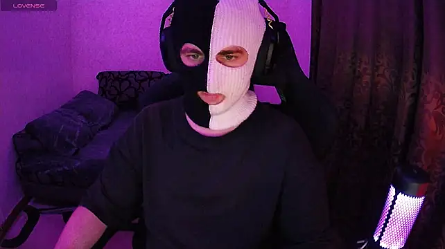 fame_bc's Live XXX Chat