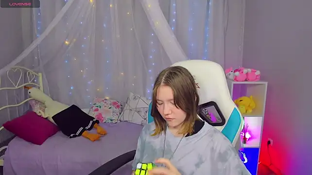 MillieMoor Live XXX-Chat