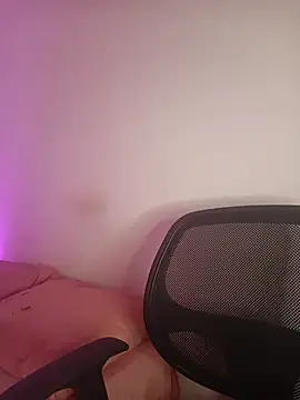 Chatroom XXX en direct de SalomeFire