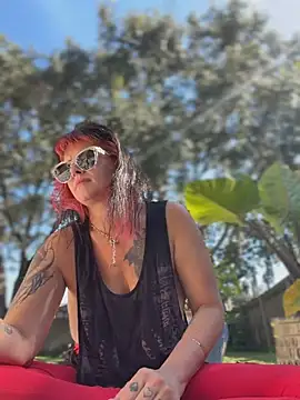 Sembang XXX Secara Langsung MarlaFknSinger