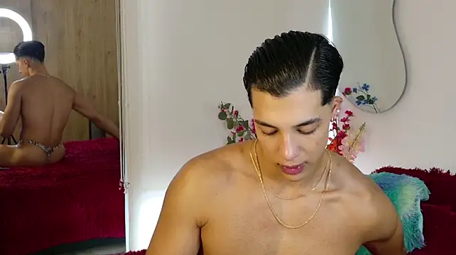 Troye_Williams 라이브 XXX 채팅