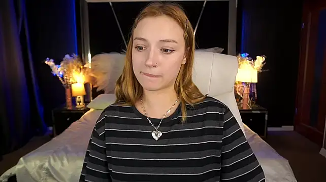 Онлайн чат XXX LizzaMoonn