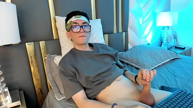 Chat XXX ao vivo de GaelDuke