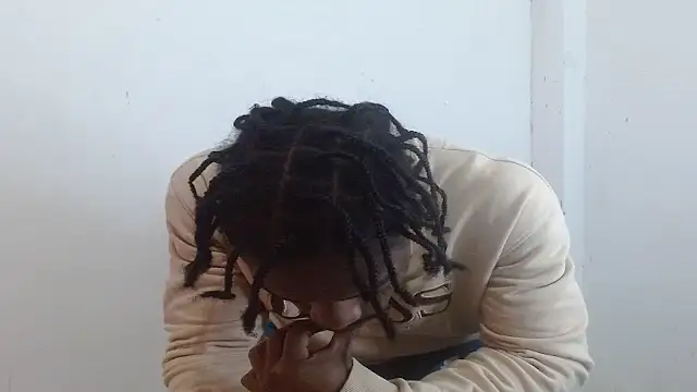 Larry-n-clouds 라이브 XXX 채팅