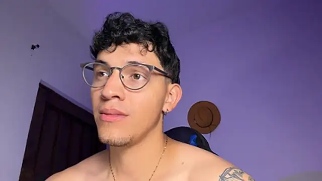Chat XXX ao vivo de Aangelhot