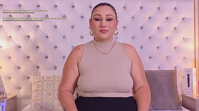 VaniaRouse live XXX chat