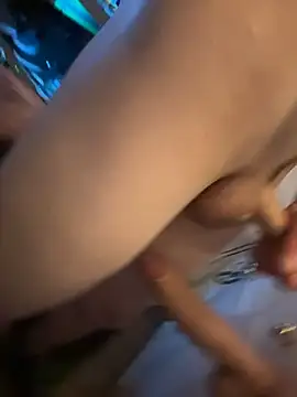 Twist_N_Tease XXX чат на живо