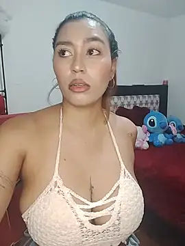 Carolrodriguez_02's Live XXX Chat