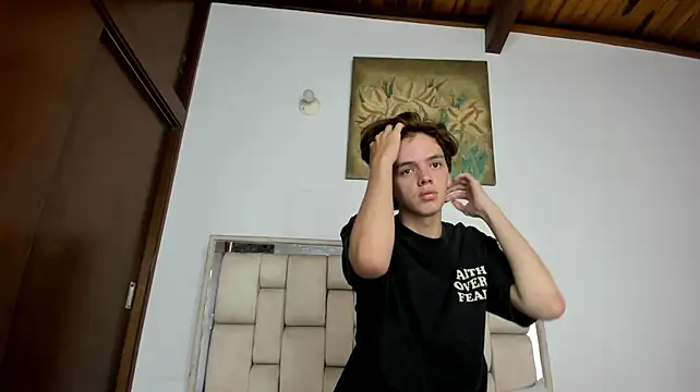 XXX chat uživo modela daniel_hot03