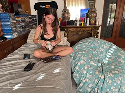 XXX chat uživo modela CherryBliss20