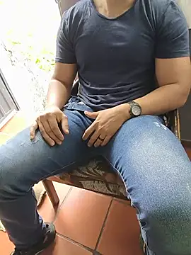 jacson_w8 Chat XXX in diretta