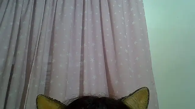 โชว์เว็บแคมของ SkinnyKitten