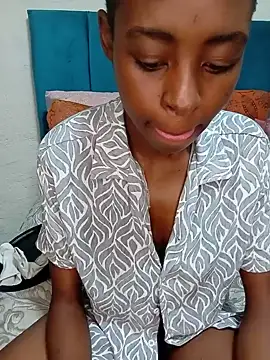 Chat XXX ao vivo de SweetSlenderChoc