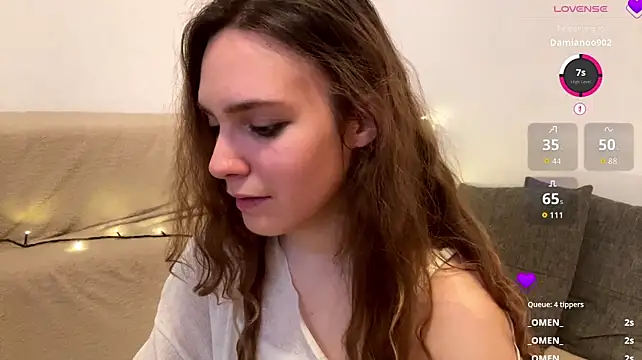 Онлайн чат XXX AliKnop