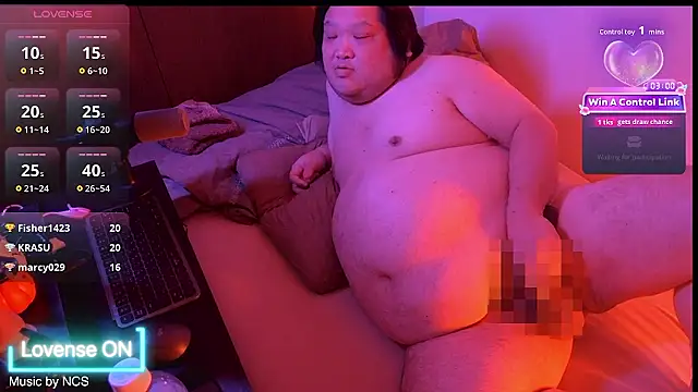 XXX chat uživo modela ChubbyBEAR039