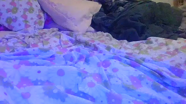 Anavrinjae Chat XXX in diretta