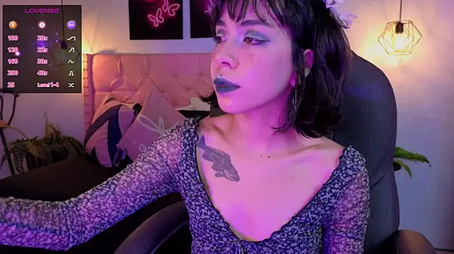 Czat XXX na żywo – dark__nymph