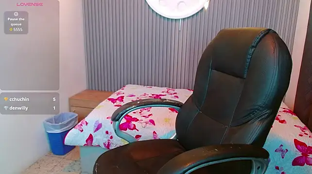 FelipeFriendly Chat XXX live