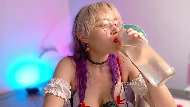 Živý XXX chat WandaDoll