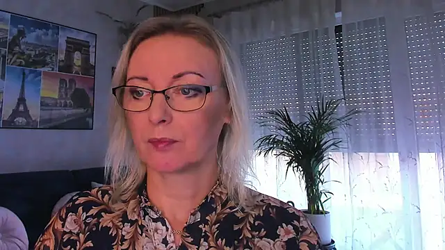 vanessa_chat Chat XXX in diretta