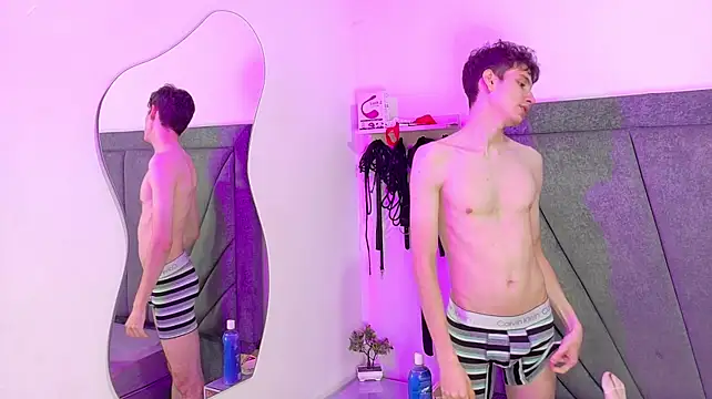 ThreeForFun_OS Obrolan Langsung XXX